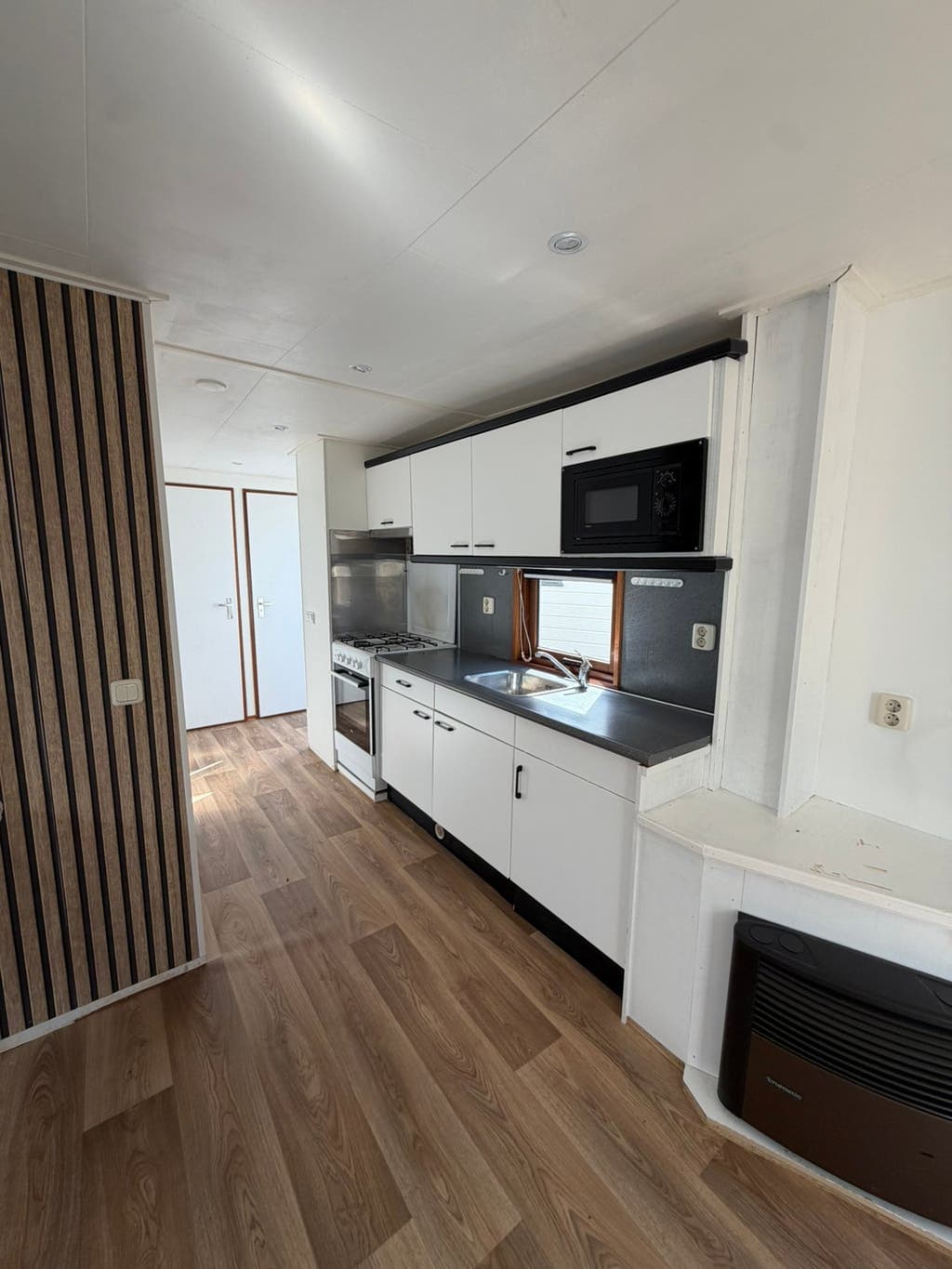 Chalet 10,50 x 3,70 m incl. transport — thumbnail 5