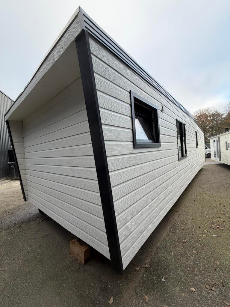 Chalet 13,00 x 4,00 m met CV — thumbnail 4